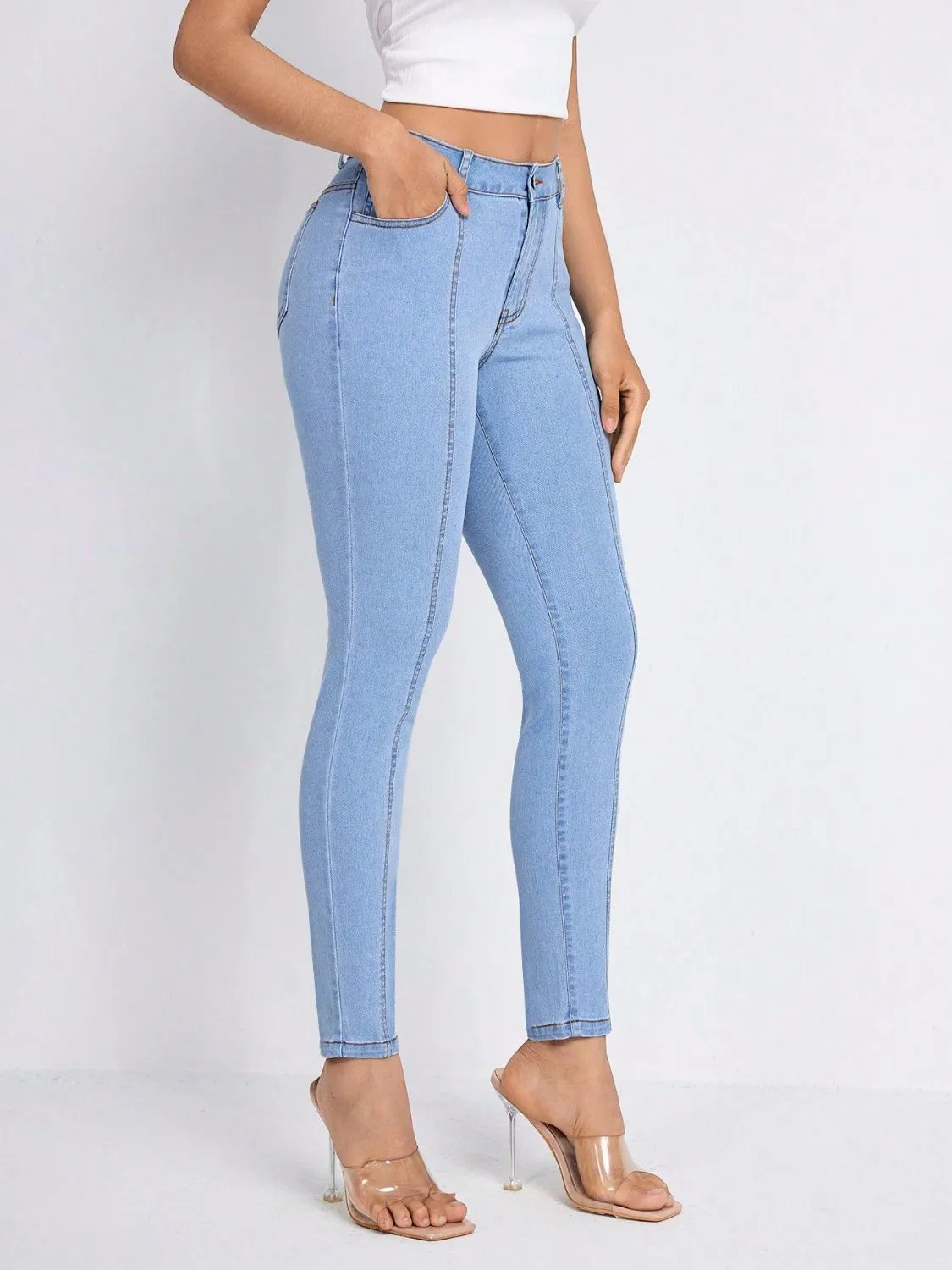 Skinny Jeans with Pockets
