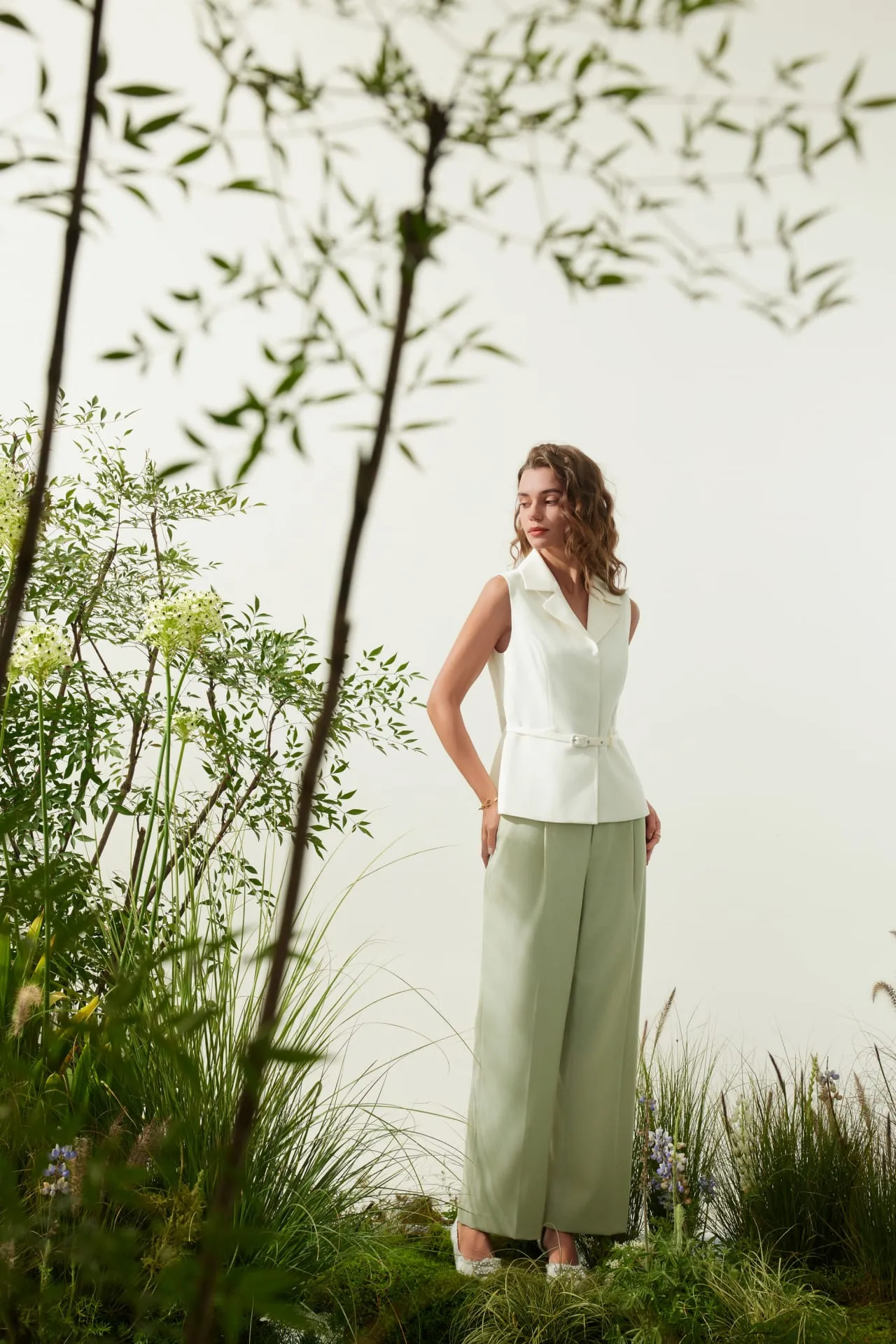 Stretch Lapel Waistcoat With Belt