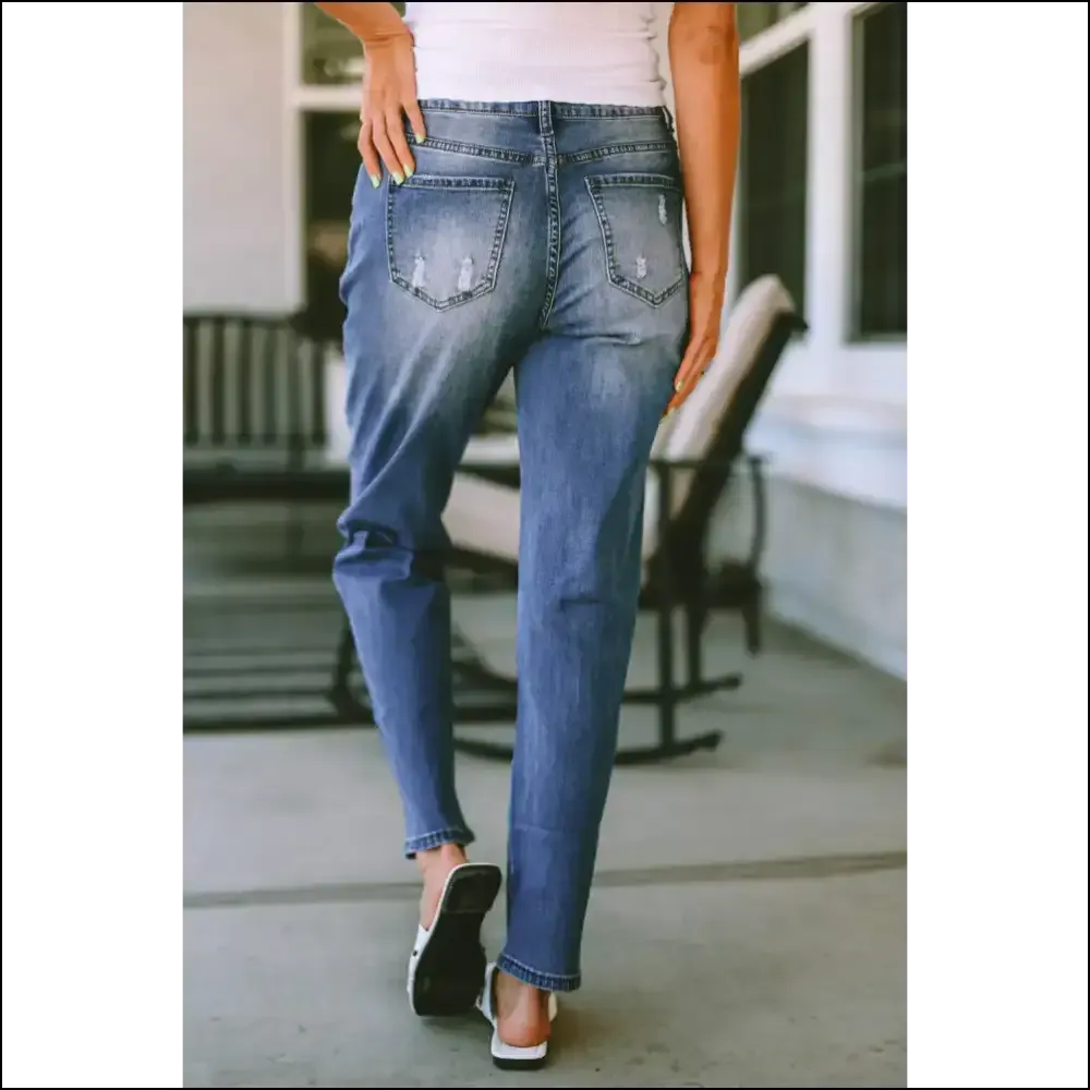 Strut your Style: Unleash your Inner Fashionista with Distressed Chic Straight Jeans💃