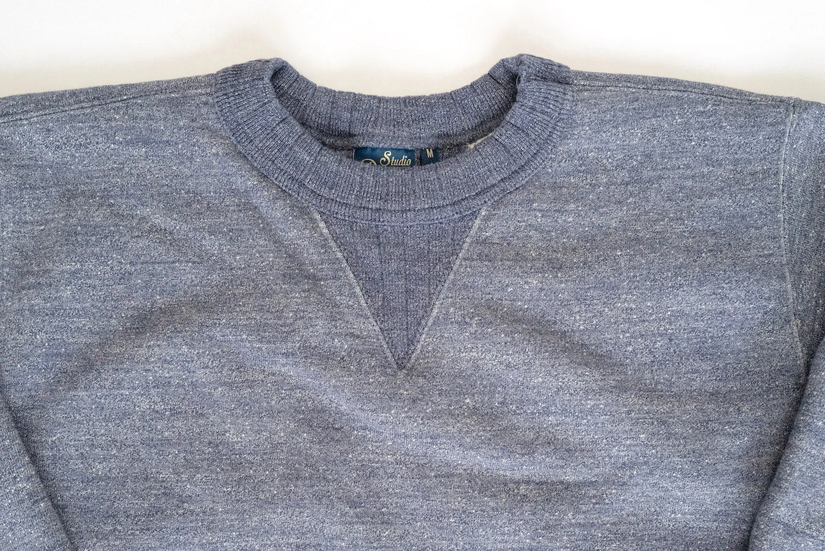 Studio D'Artisan 12oz 'Suvin Gold' Loopwheeled Sweatshirt (Heather Navy)