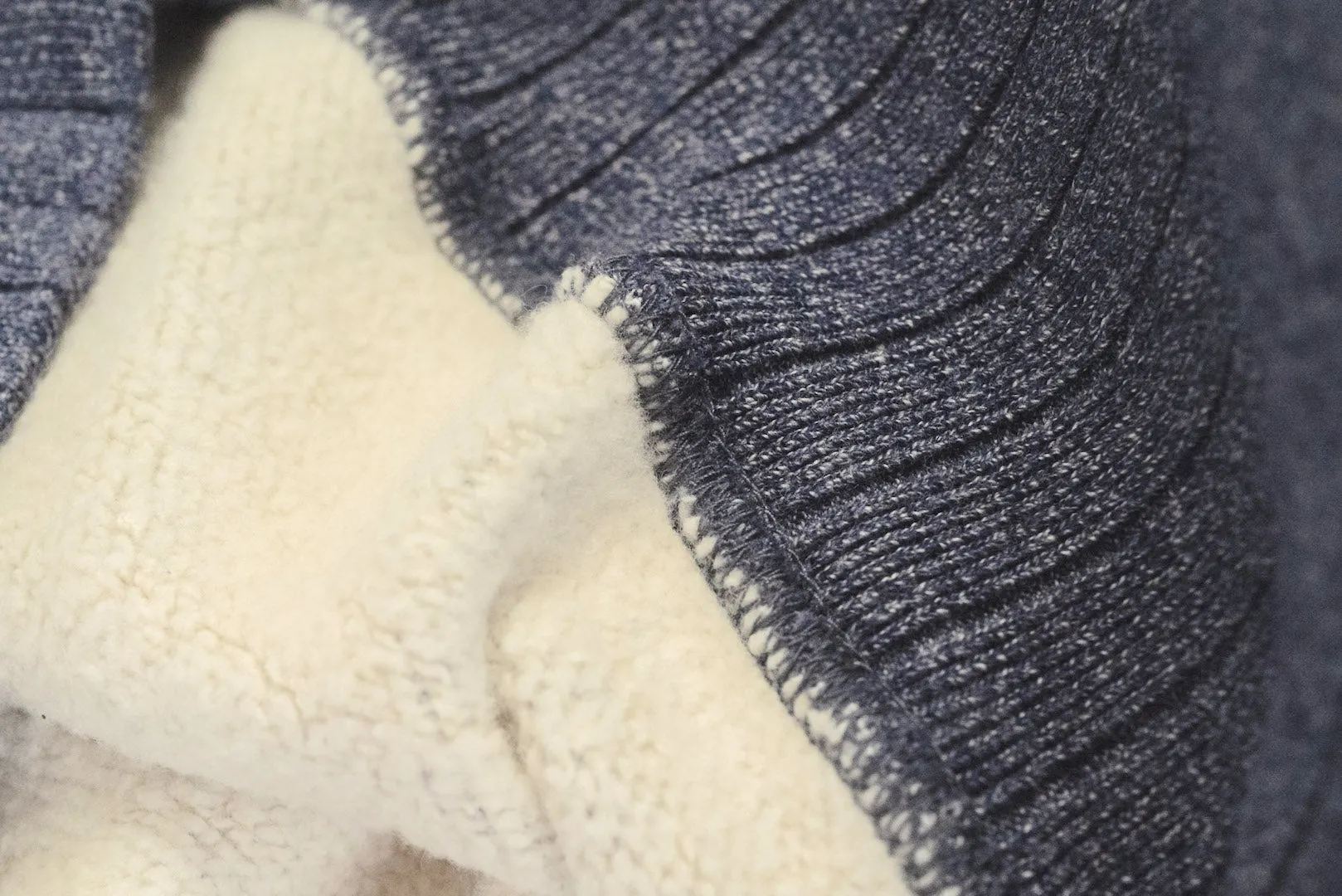 Studio D'Artisan 12oz 'Suvin Gold' Loopwheeled Sweatshirt (Heather Navy)