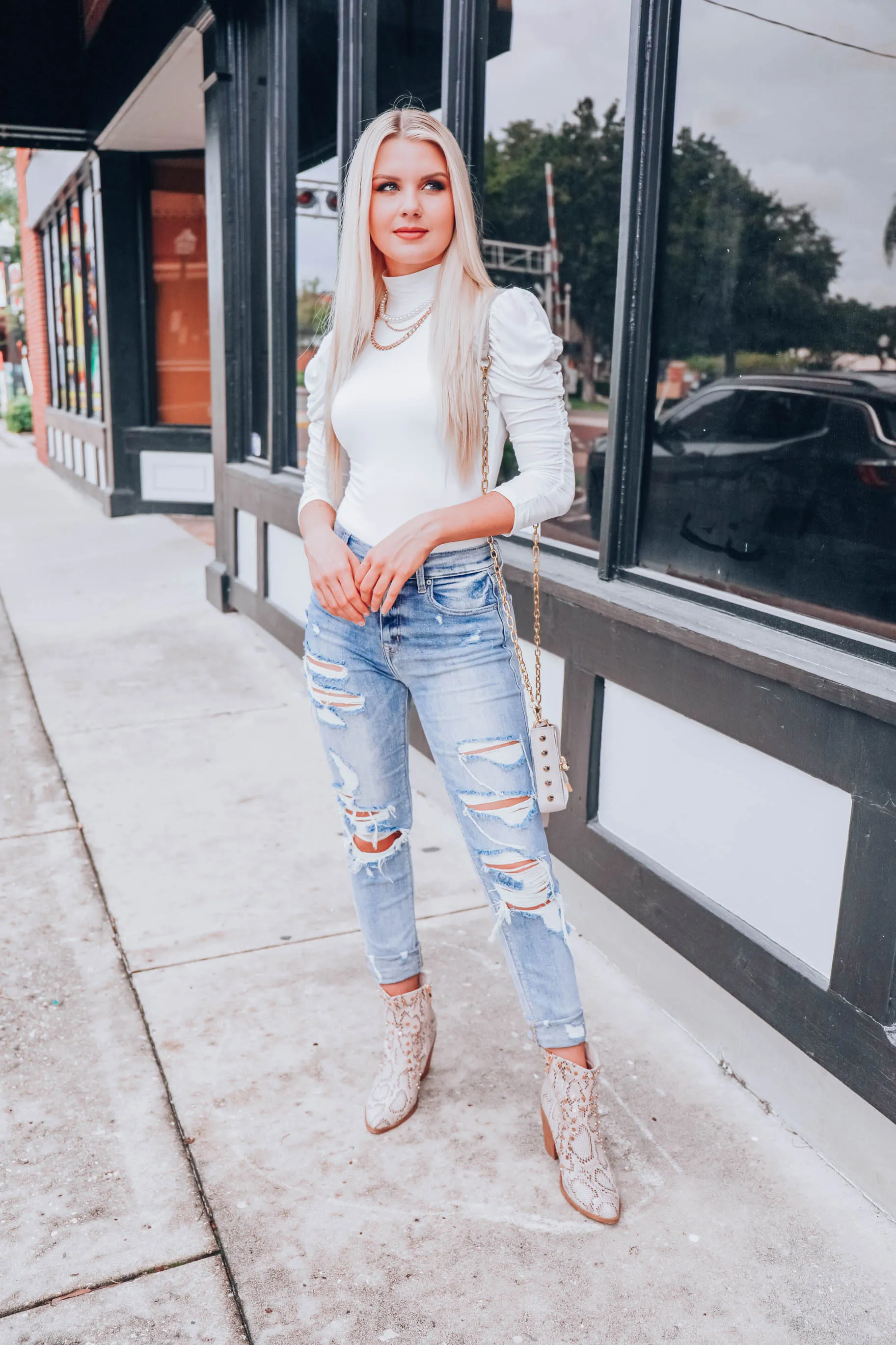 Sweet Aura Bodysuit - White