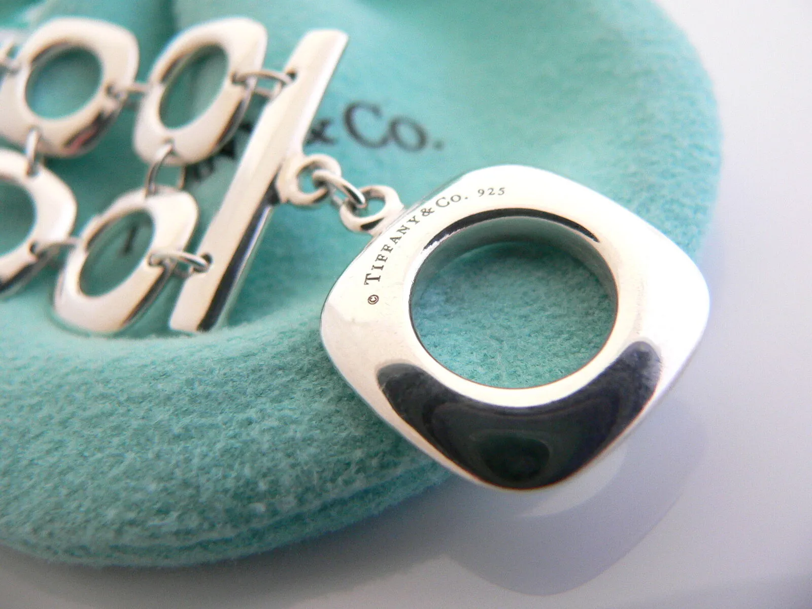 Tiffany & Co Cushion Square Link Toggle Bracelet Silver Double Chain Gift Pouch