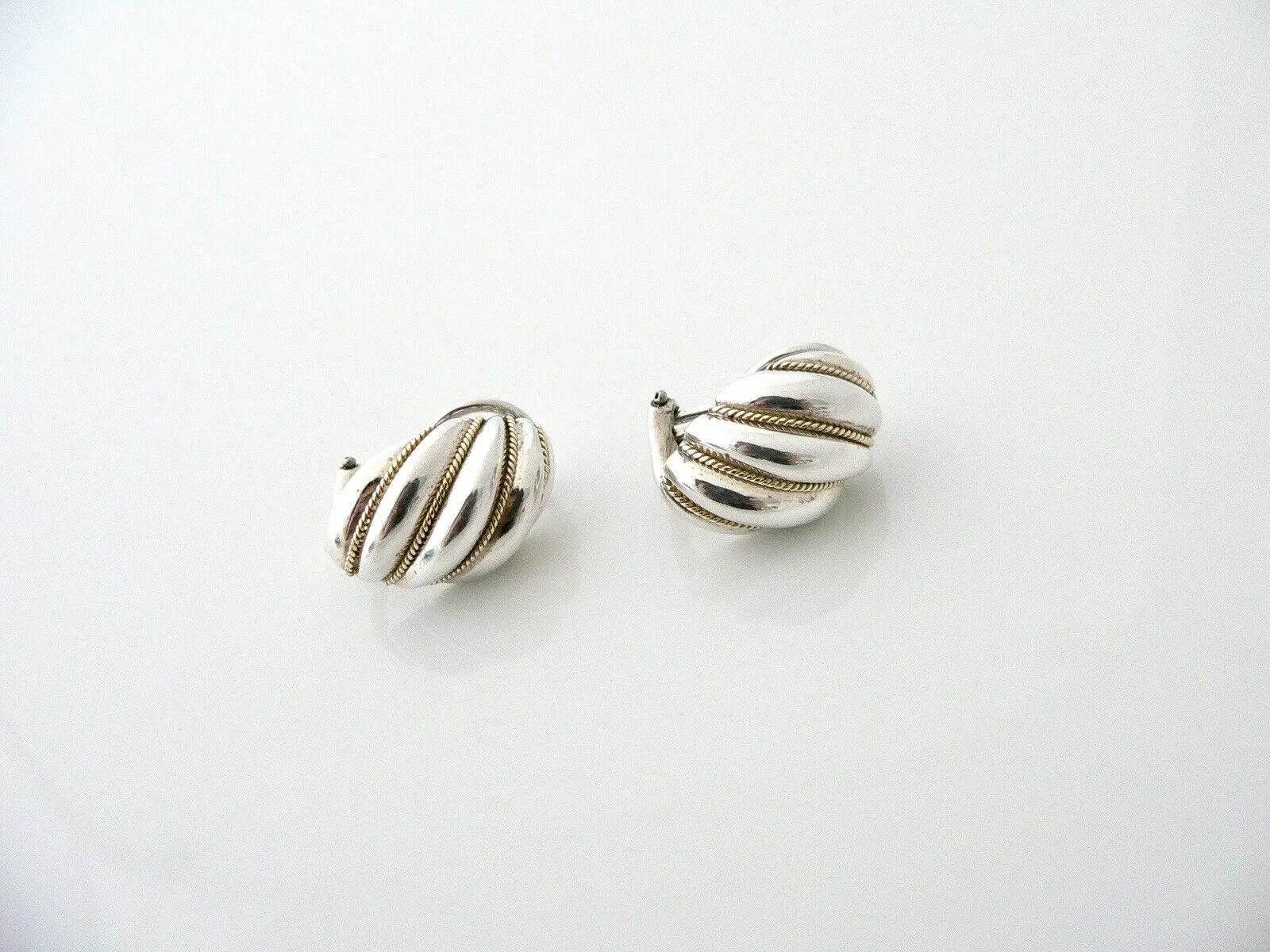 Tiffany & Co Silver 18K Gold Shrimp Shell Earrings Studs Gift Love Art Pierced