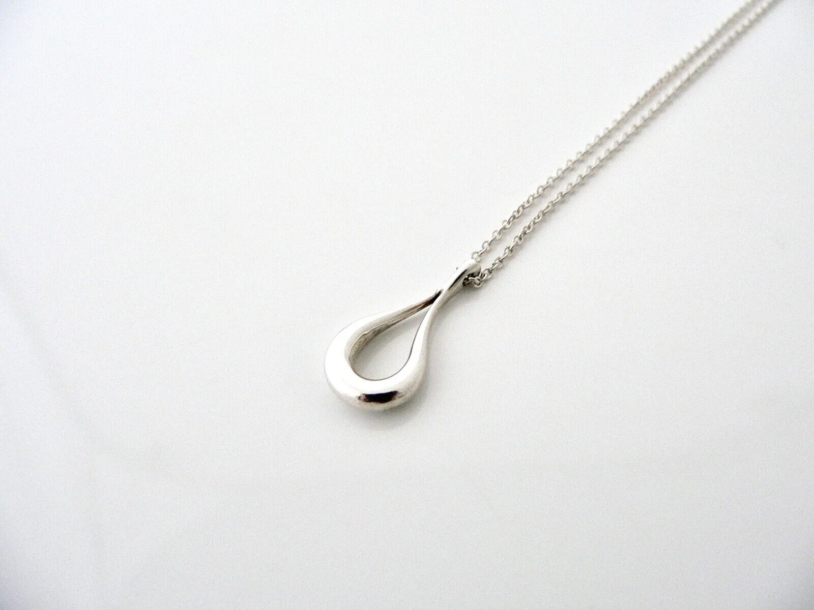Tiffany & Co Silver Peretti Open Tear Teardrop Necklace 18 Inch Chain Gift Love