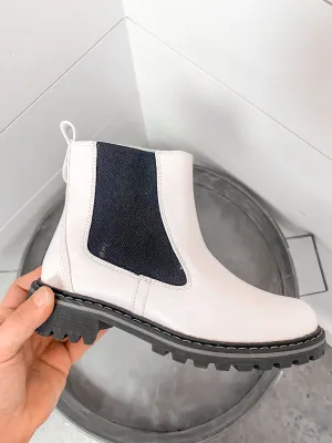 To Be Honest Bootie