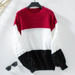 Trendy Women's Cable Knit Sweater with a Round Neck Design