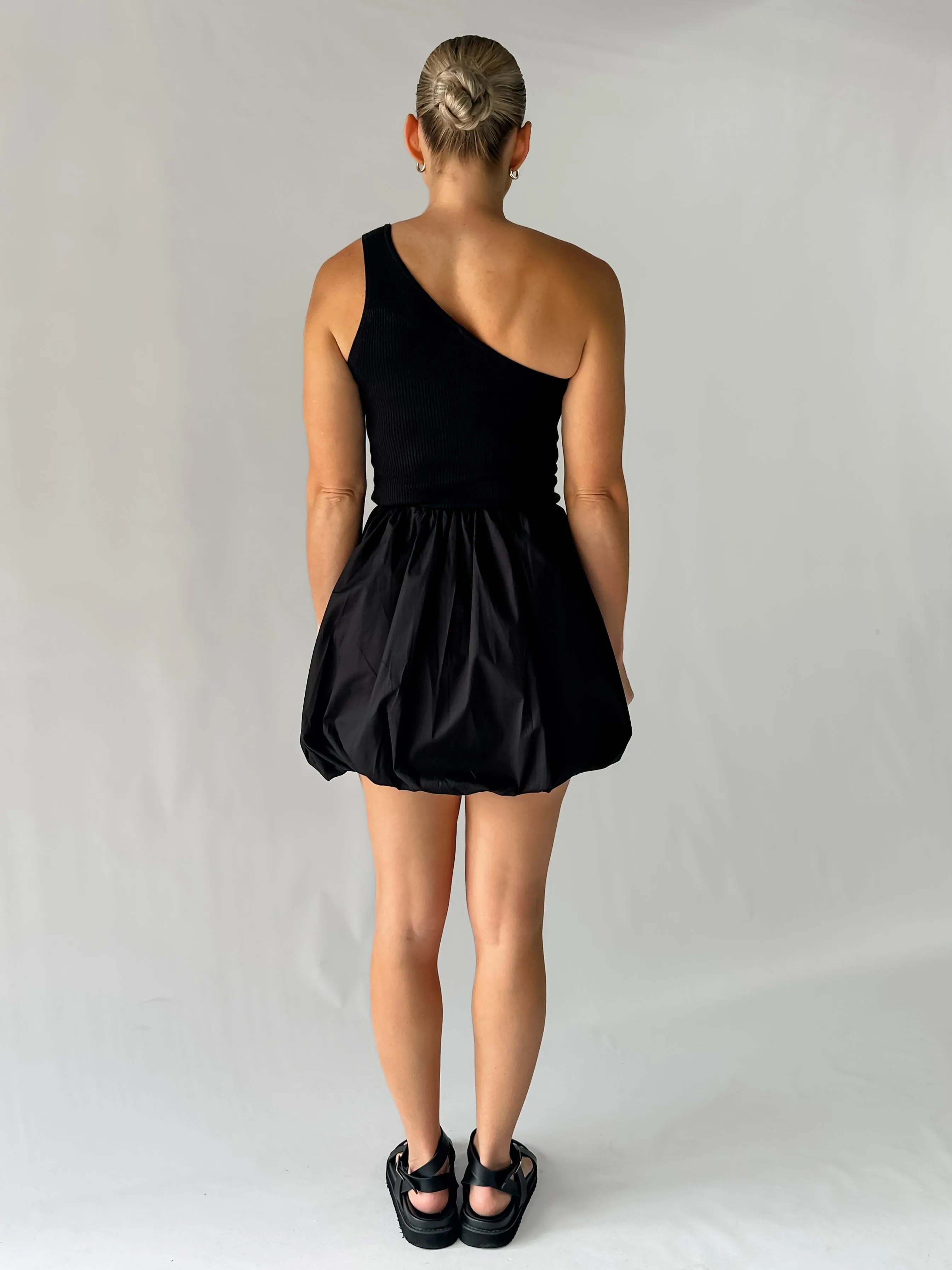 VALERIE BUBBLE MINI SKIRT - BLACK