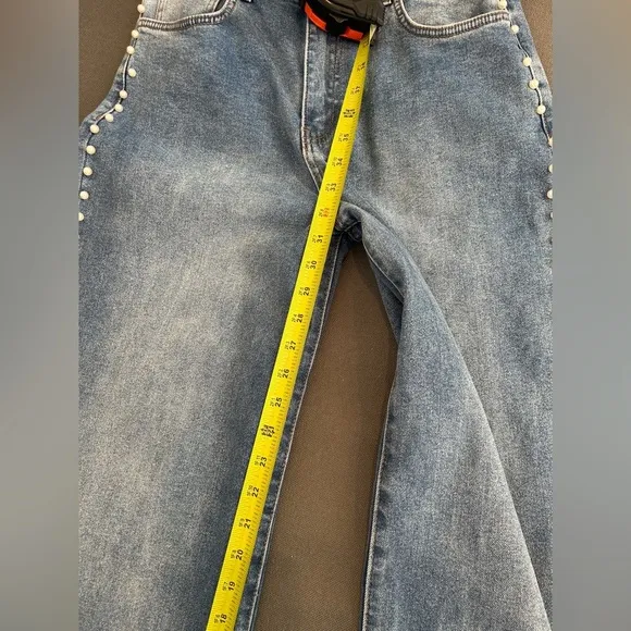 VBRT Pearl High Rise Wide Denim Jean Size 9