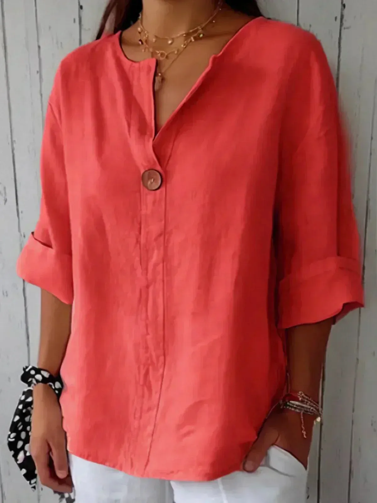 Vesper – Casual V-Neck Blouse