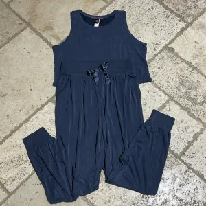 Victoria’s Secret Joggers and Matching Tank Size M 🆕 With tags