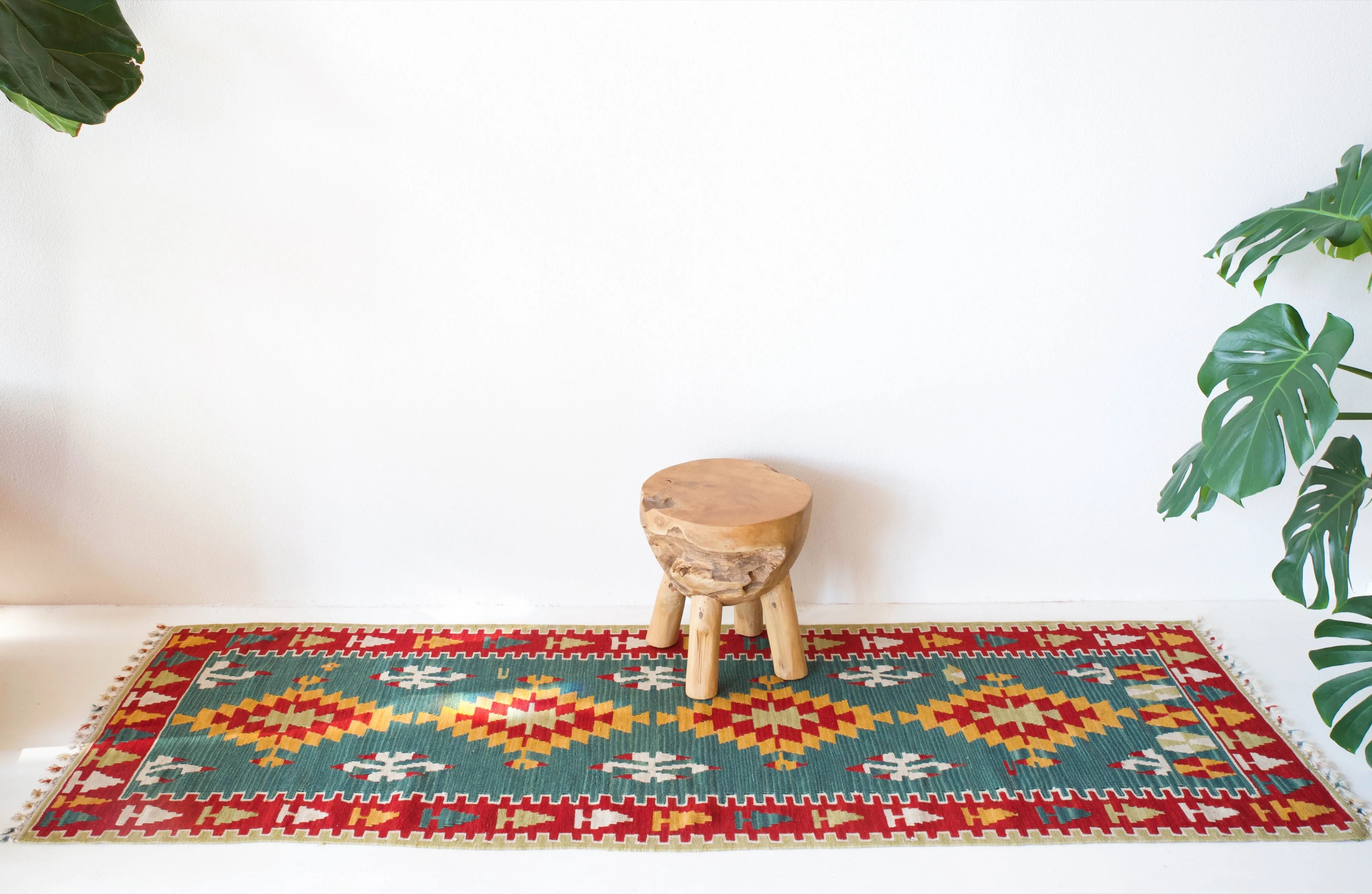 Vintage central Anatolian kilim runner 2'7" x 7' 10"
