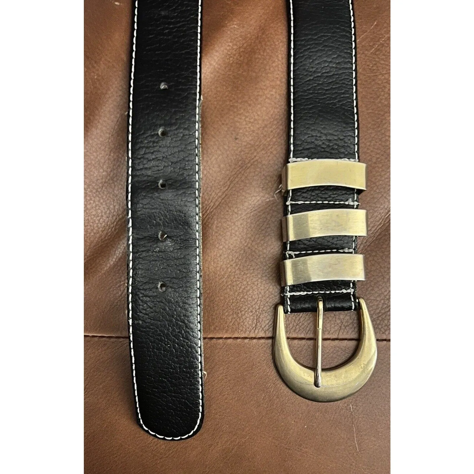 Vintage Liz Claiborne Black Leather Belt with Gold Hardware – Retro Chic, Small
