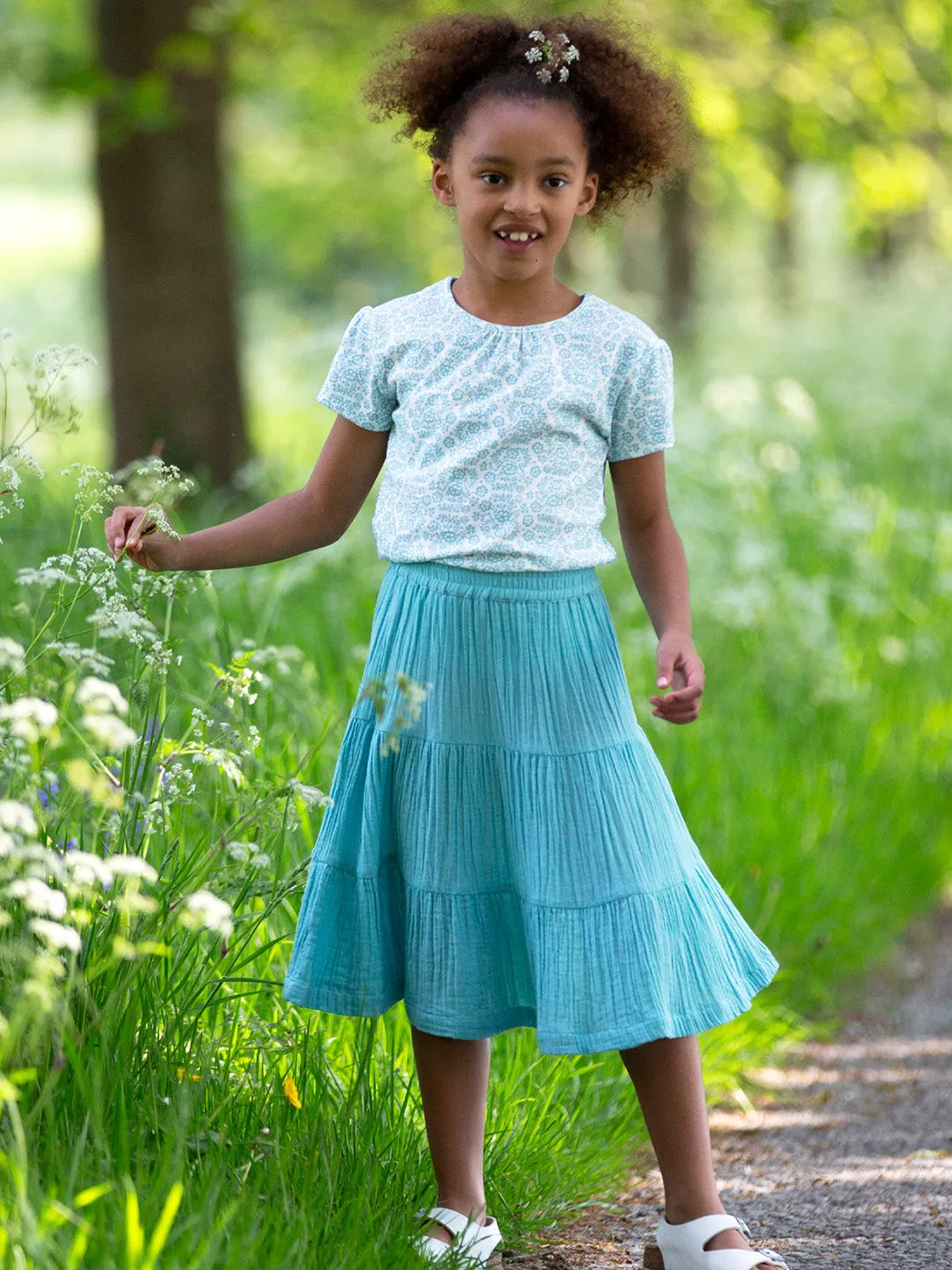 Waterfall skirt lagoon
