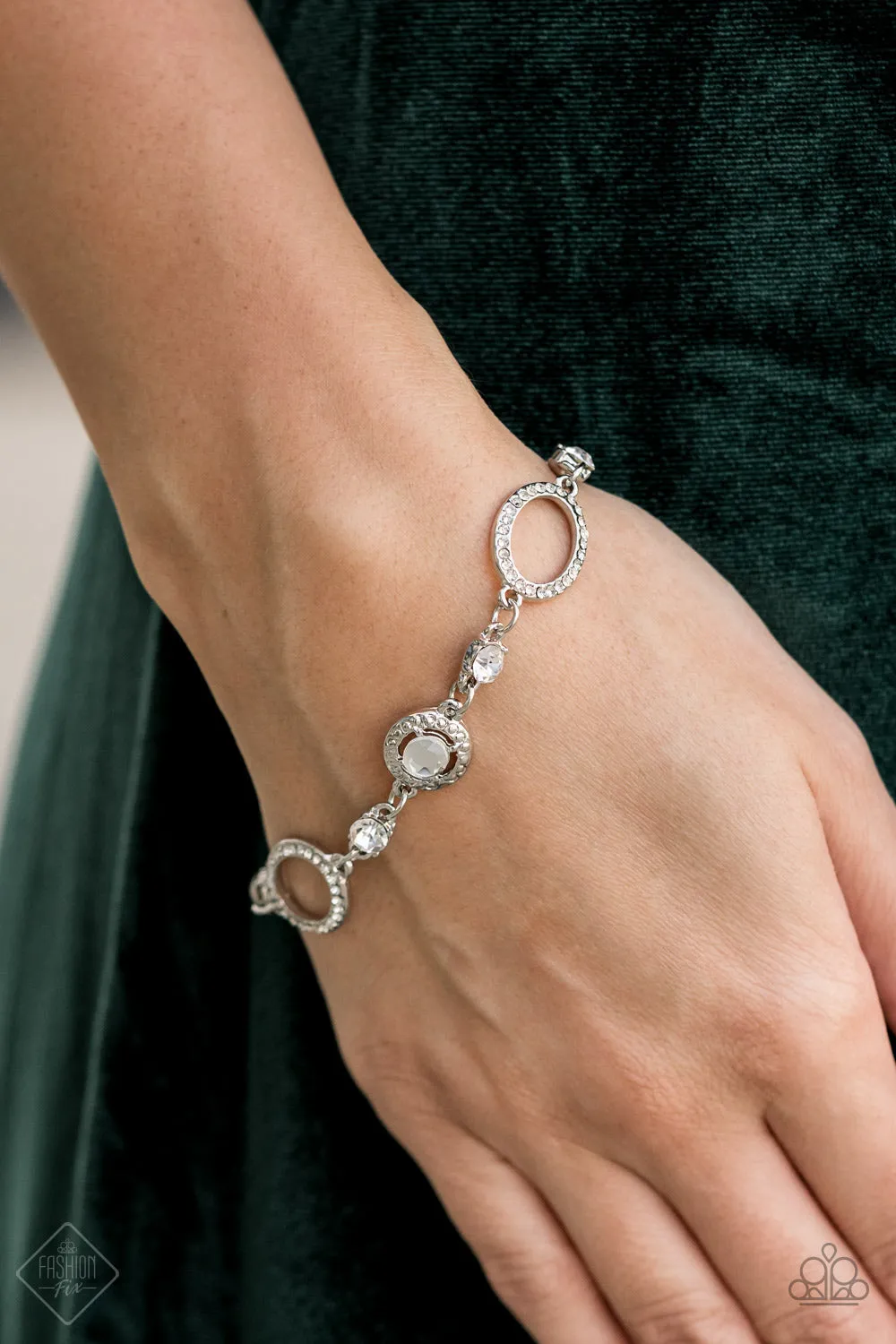Wedding Day Demure - Silver